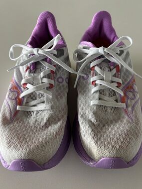 WOMEN'S ENDORPHIN SPEED 5